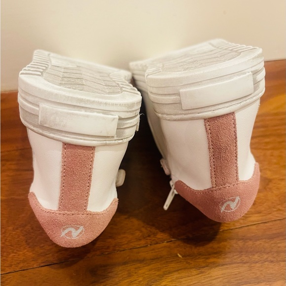 Naturino Girls Sneakers - Picture 4 of 4